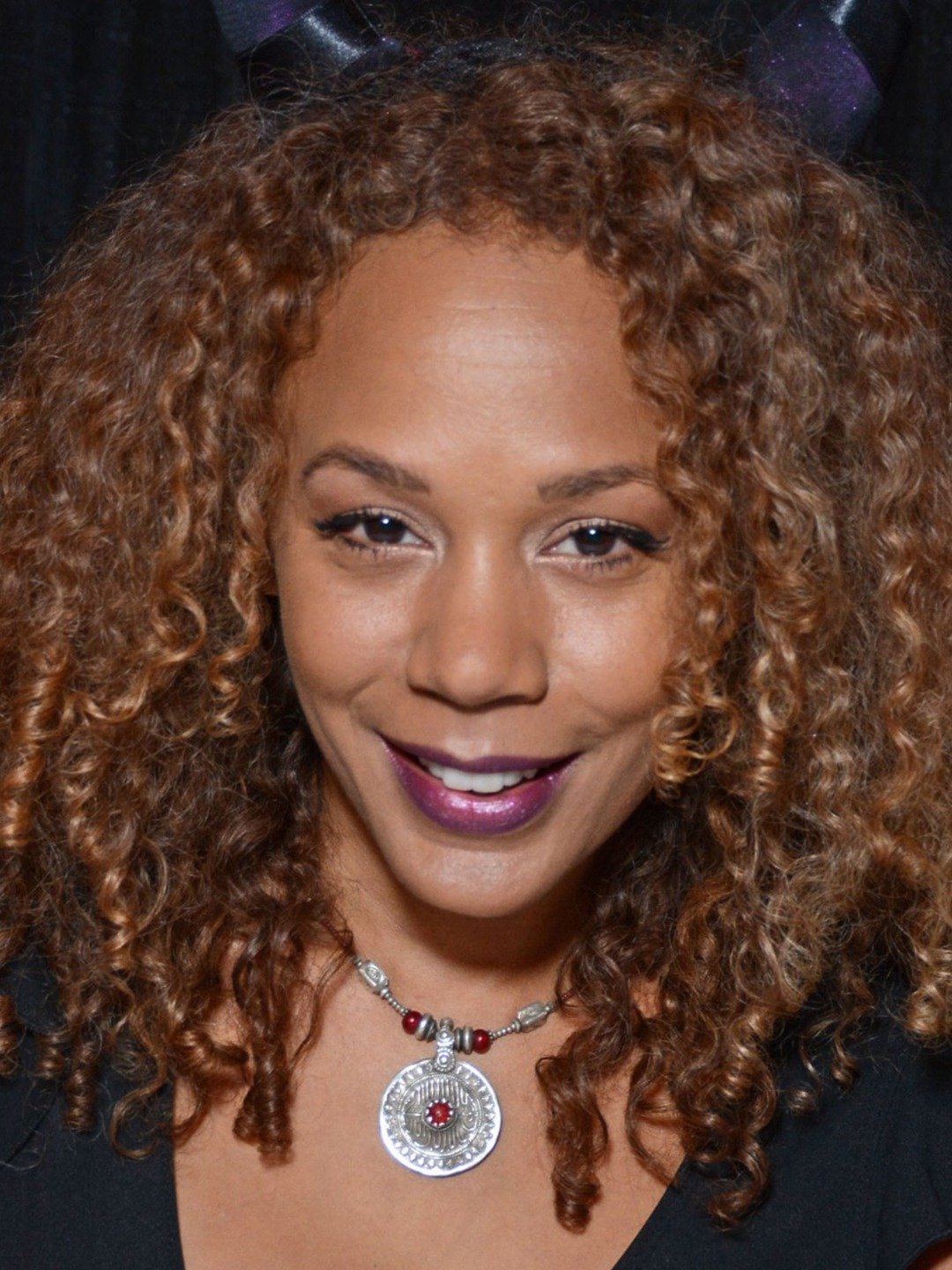 Rachel True